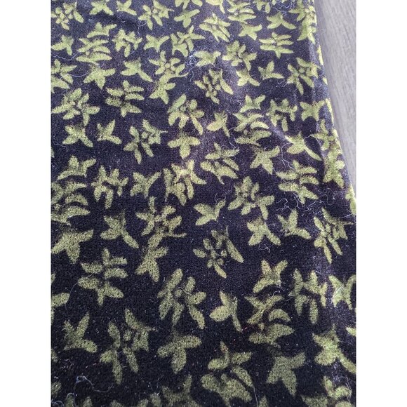 Black & Green Floral Velvet Scarf Wrap By J&x NY - Picture 5 of 5